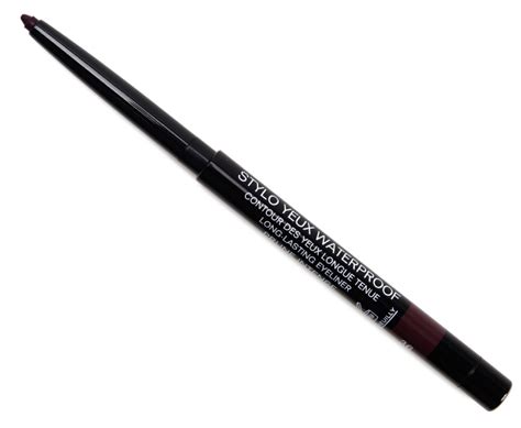 chanel eyeliner prune intense